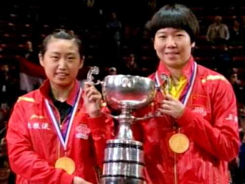 Womens Doubles World Champions - GUO Yue and	LI Xiaoxia	(China)