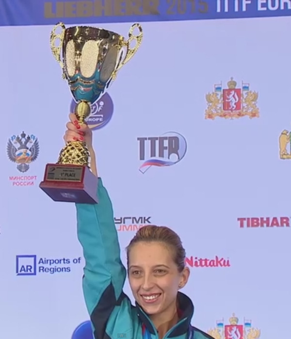 2015 European Championships Women's Singles gold medal winner - Elizabeta SAMARA (Romania)
