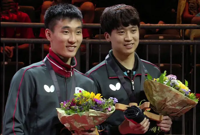 Lee Sangsu and Jeoung Youngsik, Mens Doubles Bronze Medallists 2017