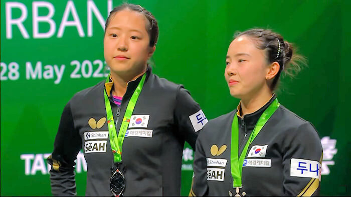 Silver Medallists - SHIN Yubin and JEON Jihee (South Korea)