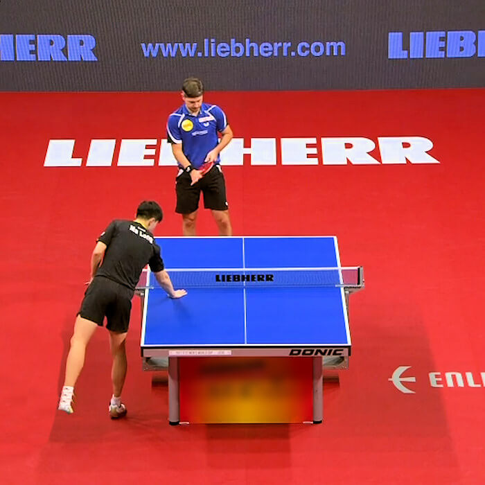 Player wipe the sweat / perspiration from their hands onto the table - urgh!
