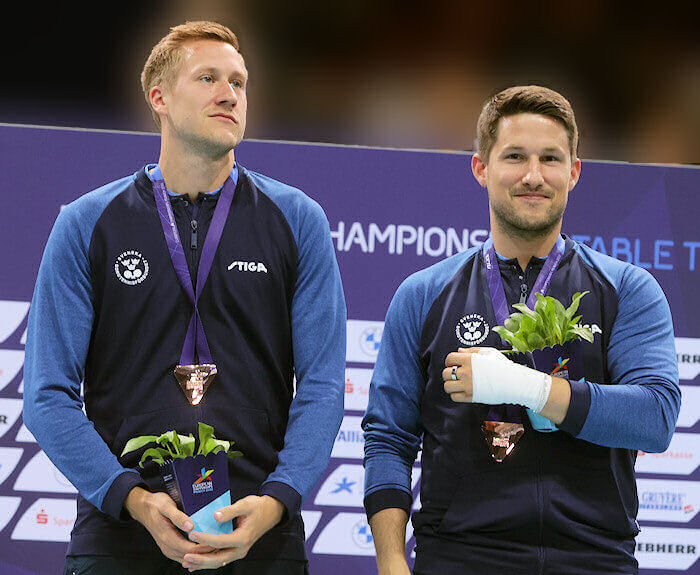 2022 European Championships Men's Singles bronze medallists - Mattias Falck and Kristian Karlsson (Sweden)