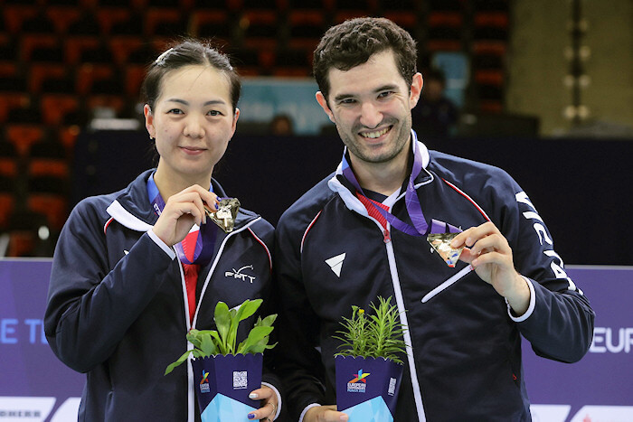 2022 European Championships Mixed Doubles winners - YUAN Jia Nan and Emmanuel LEBESSON (France)