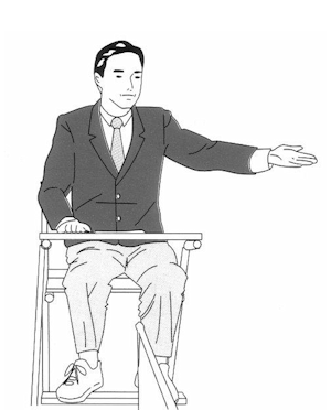 Umpires hand signal for next server
