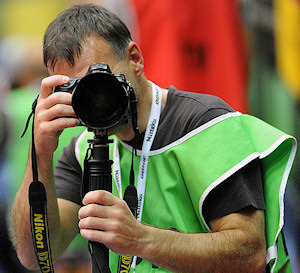 Table tennis photographer